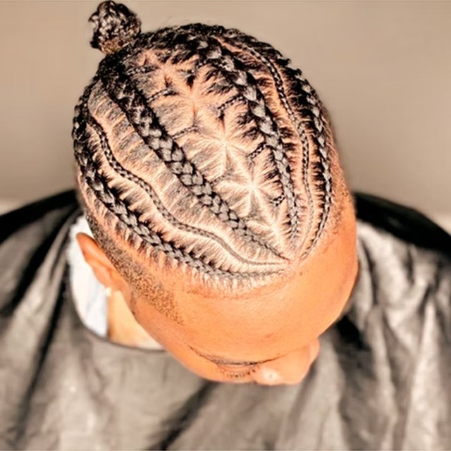 Detailed stitch cornrows