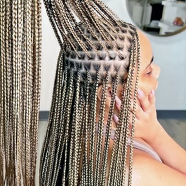 Small knotless braids